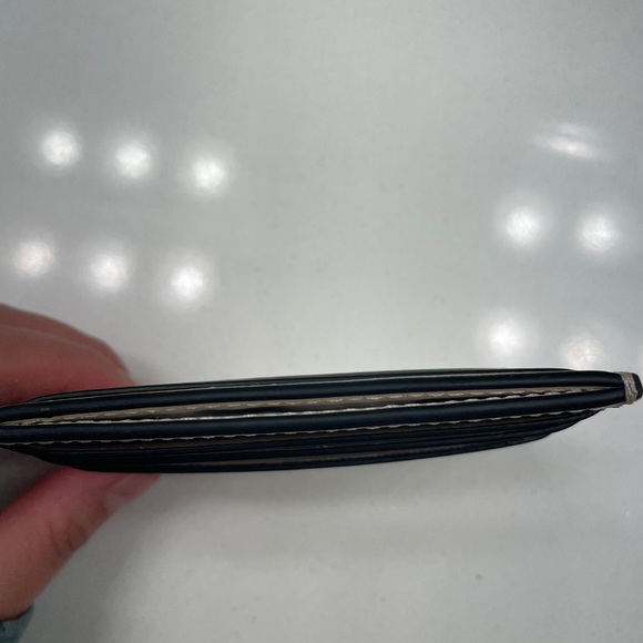 Gently Used Kate Spade Cardholder (SOLD OUT HONEY) - Picture 6 of 6